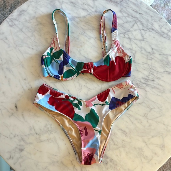 Faithfull the Brand bikini set size small floral print - Picture 2 of 5
